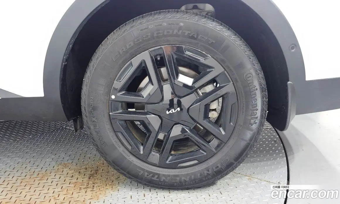 Kia Sorento 2024 1.6 автомат (гидро), фото 7 Kia Sorento 2024 1.6 автомат (гидро), фото 7