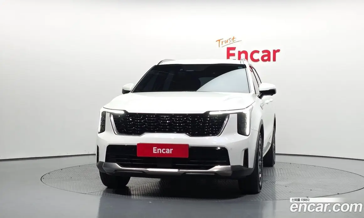 Kia Sorento 2024 1.6 автомат (гидро), фото 3 Kia Sorento 2024 1.6 автомат (гидро), фото 3