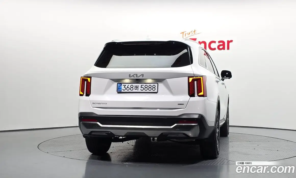 Kia Sorento 2024 1.6 автомат (гидро), фото 4 Kia Sorento 2024 1.6 автомат (гидро), фото 4