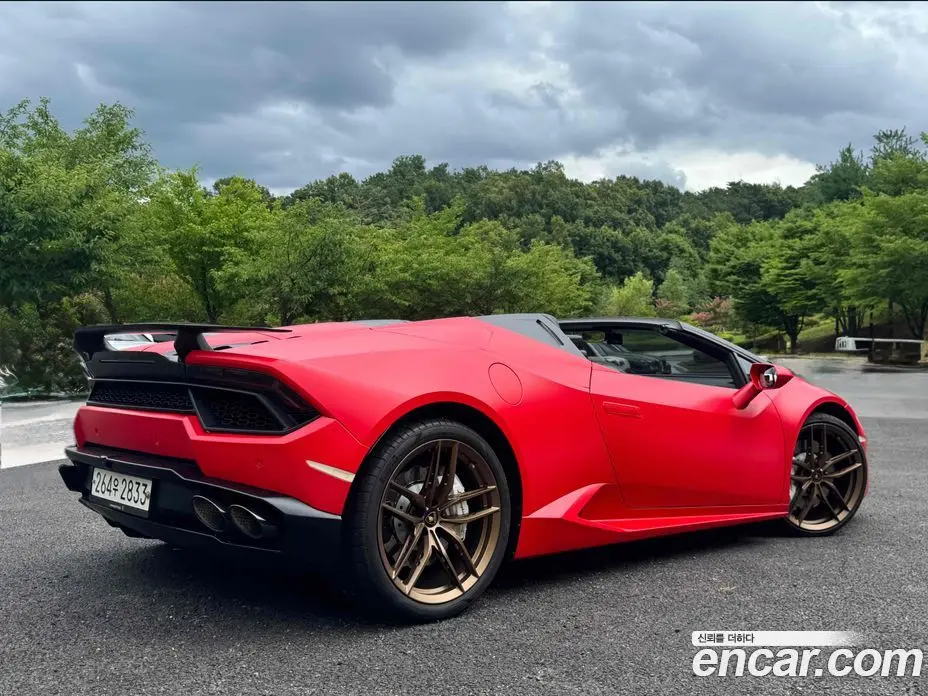 Lamborghini Huracan 2018 5.2 автомат (гидро), фото 17 Lamborghini Huracan 2018 5.2 автомат (гидро), фото 17