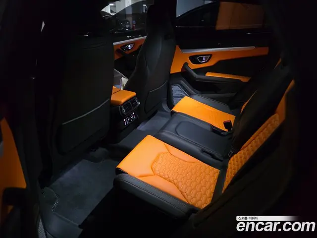 Lamborghini Urus 2020 4.0 автомат (гидро), миниатюра 11 Lamborghini Urus 2020 4.0 автомат (гидро), миниатюра 11