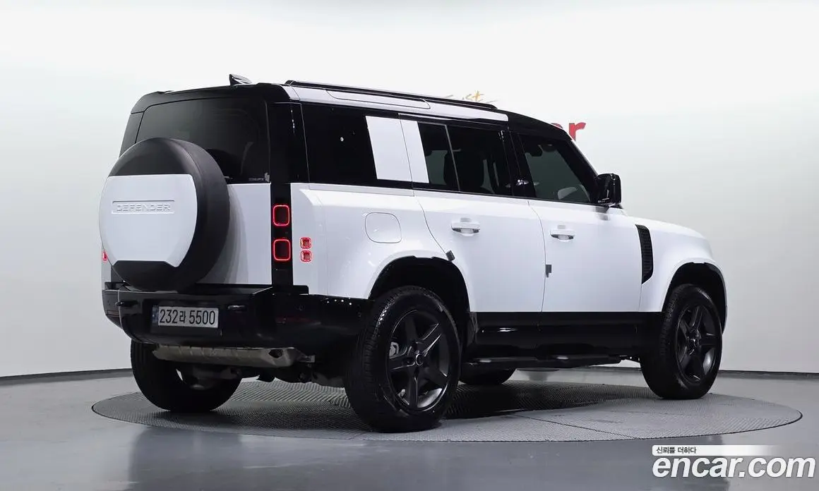 Land Rover Defender 2024 2.0 автомат (гидро), фото 2 Land Rover Defender 2024 2.0 автомат (гидро), фото 2