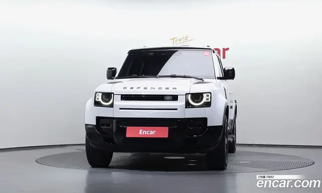 Land Rover Defender 2024 2.0 автомат (гидро), миниатюра 3 Land Rover Defender 2024 2.0 автомат (гидро), миниатюра 3