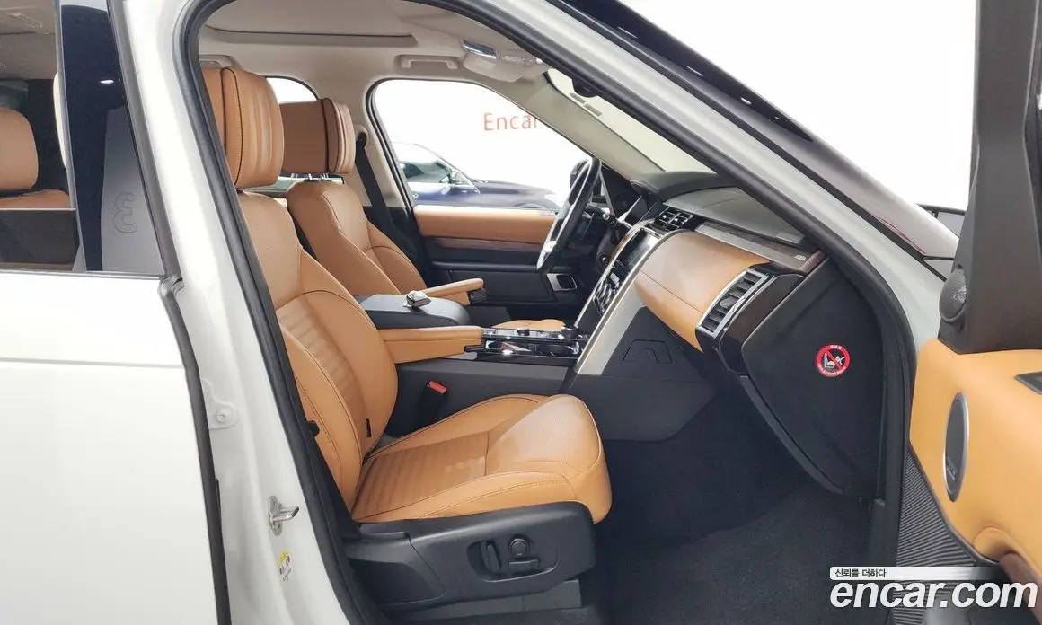 Land Rover Discovery 2019 3.0 автомат (гидро), фото 16 Land Rover Discovery 2019 3.0 автомат (гидро), фото 16