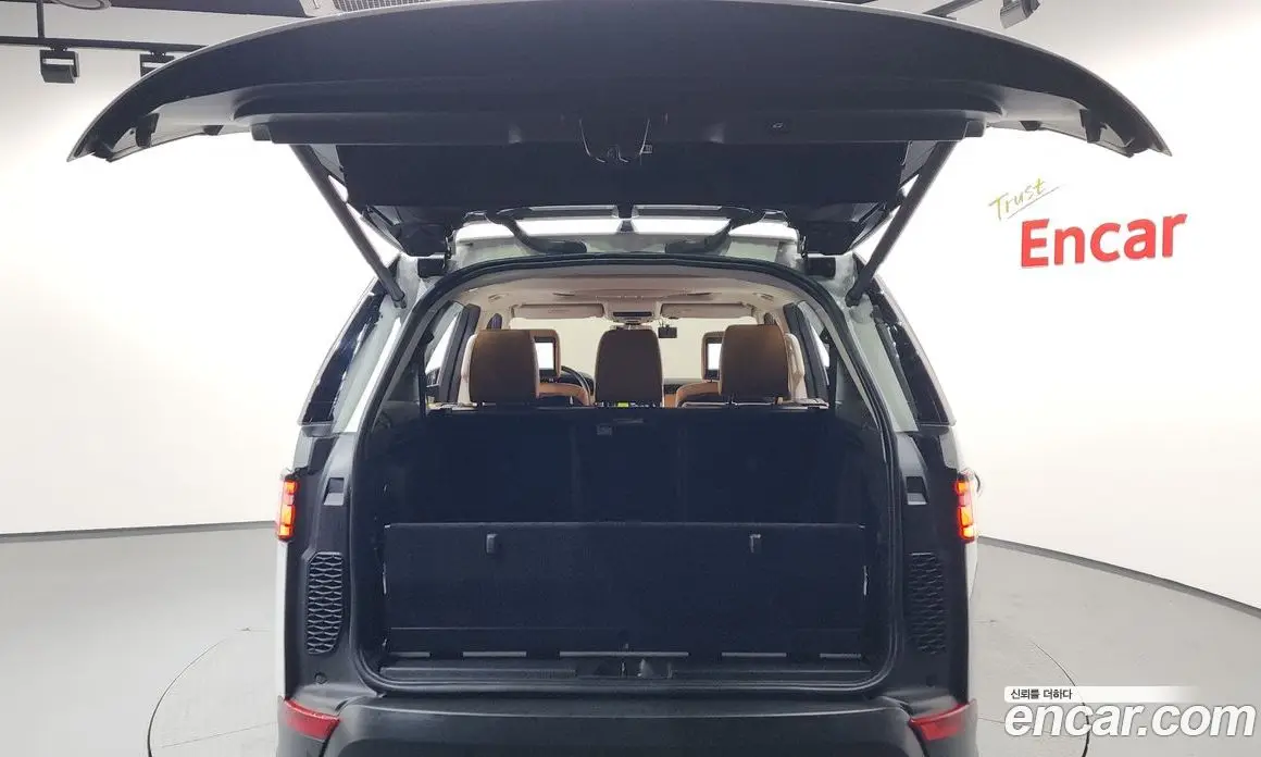 Land Rover Discovery 2019 3.0 автомат (гидро), фото 27 Land Rover Discovery 2019 3.0 автомат (гидро), фото 27
