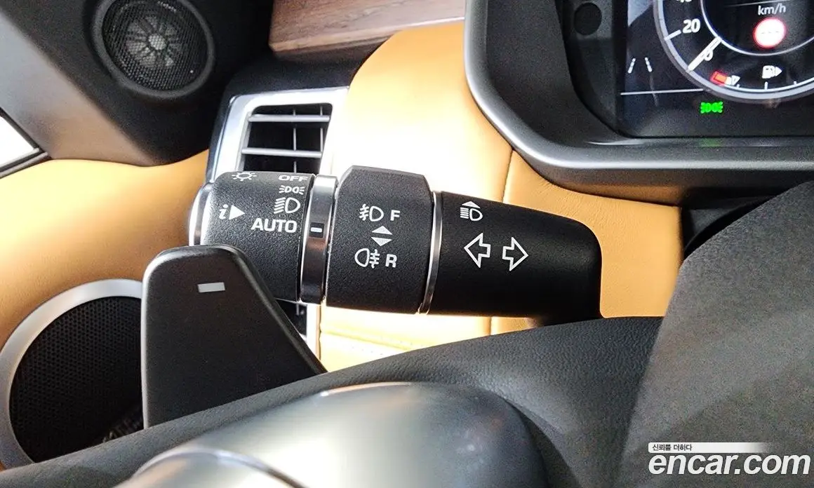 Land Rover Discovery 2019 3.0 автомат (гидро), фото 34 Land Rover Discovery 2019 3.0 автомат (гидро), фото 34