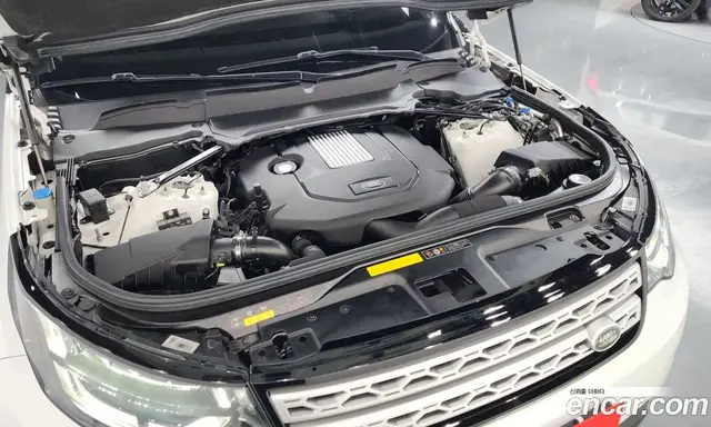 Land Rover Discovery 2019 3.0 автомат (гидро), миниатюра 6 Land Rover Discovery 2019 3.0 автомат (гидро), миниатюра 6