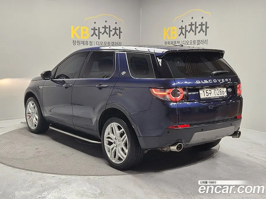 Land Rover Discovery Sport 2016 2.0 автомат (гидро), фото 6 Land Rover Discovery Sport 2016 2.0 автомат (гидро), фото 6