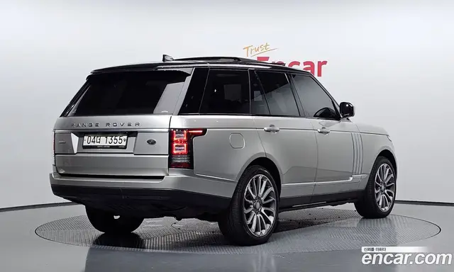 Land Rover Range Rover 2017 4.4 автомат (гидро), миниатюра 2 Land Rover Range Rover 2017 4.4 автомат (гидро), миниатюра 2