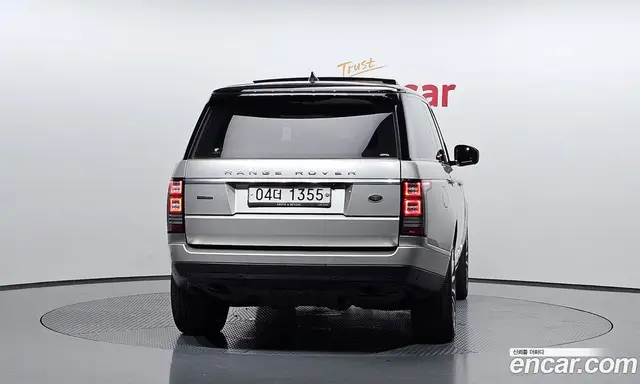 Land Rover Range Rover 2017 4.4 автомат (гидро), миниатюра 4 Land Rover Range Rover 2017 4.4 автомат (гидро), миниатюра 4