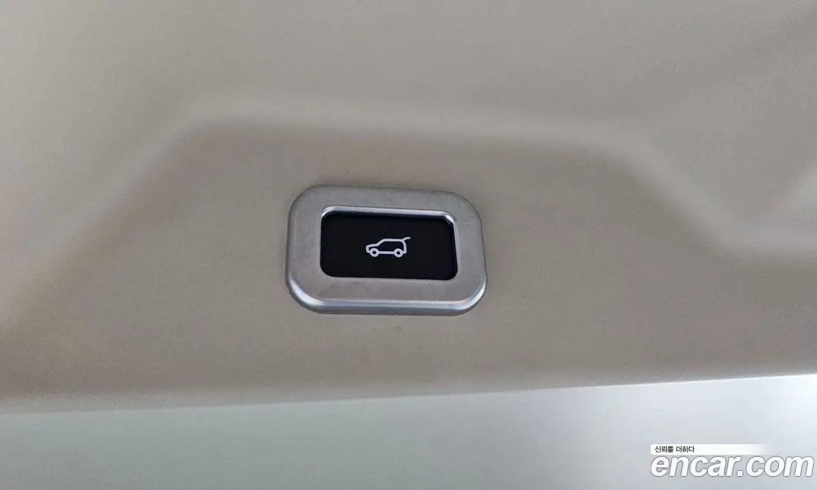 Land Rover Range Rover 2017 4.4 автомат (гидро), фото 37 Land Rover Range Rover 2017 4.4 автомат (гидро), фото 37