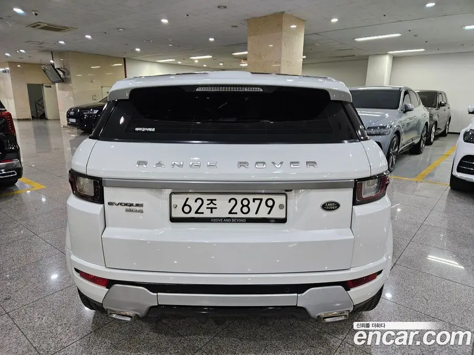 Land Rover Range Rover Evoque 2014 2.2 автомат (гидро), фото 4 Land Rover Range Rover Evoque 2014 2.2 автомат (гидро), фото 4
