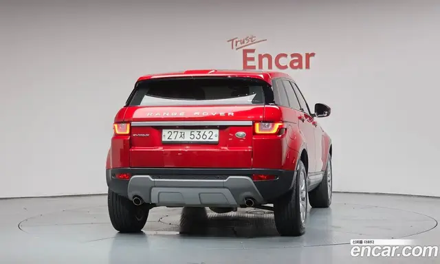 Land Rover Range Rover Evoque 2019 2.0 автомат (гидро), миниатюра 3