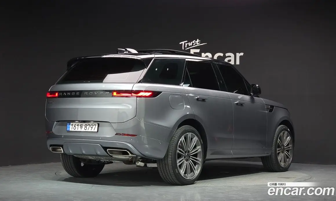 Land Rover Range Rover Sport 2025 3.0 автомат (гидро), фото 2 Land Rover Range Rover Sport 2025 3.0 автомат (гидро), фото 2