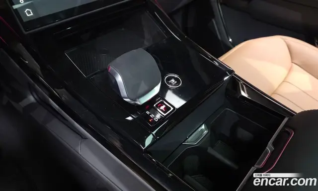 Land Rover Range Rover Sport 2025 3.0 автомат (гидро), миниатюра 12