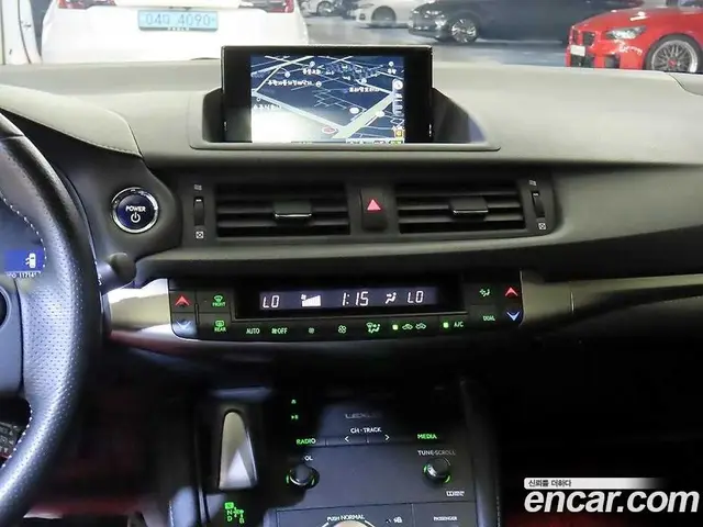 Lexus CT200h 2014 1.8 автомат (гидро), миниатюра 11 Lexus CT200h 2014 1.8 автомат (гидро), миниатюра 11