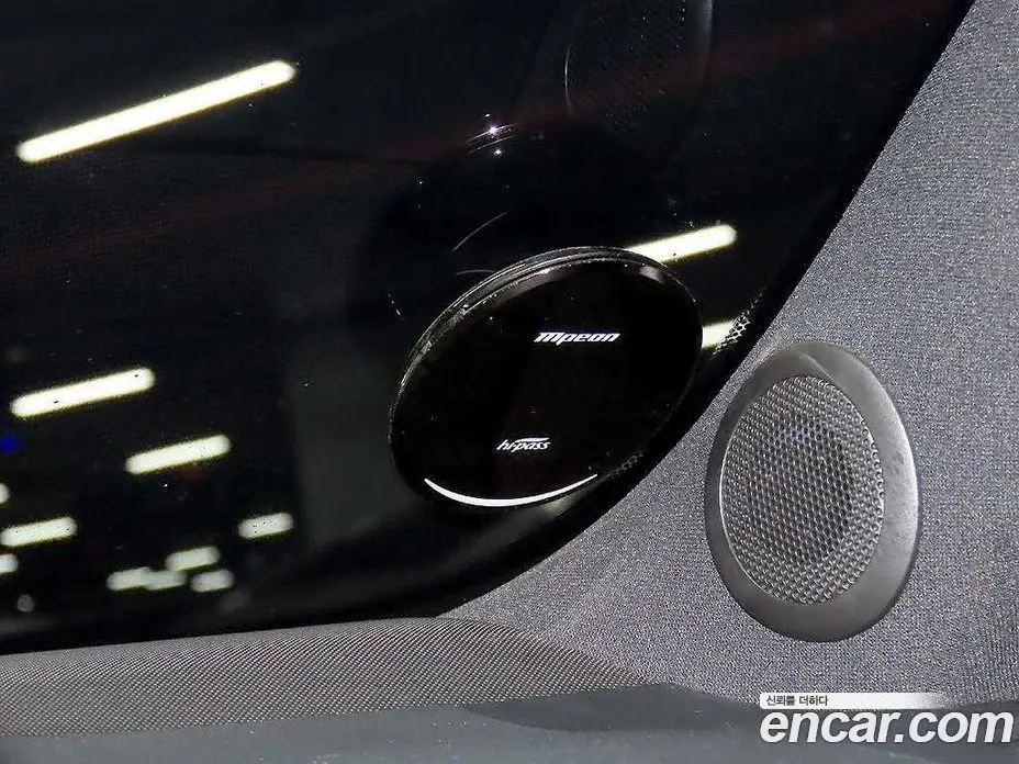 Lexus CT200h 2014 1.8 автомат (гидро), фото 16 Lexus CT200h 2014 1.8 автомат (гидро), фото 16
