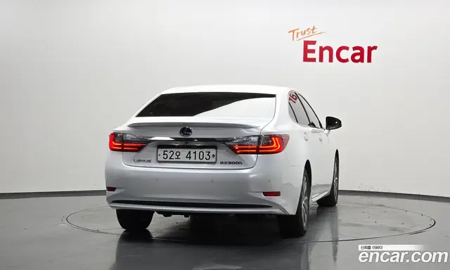 Lexus ES 2017 2.5 автомат (гидро), миниатюра 4 Lexus ES 2017 2.5 автомат (гидро), миниатюра 4