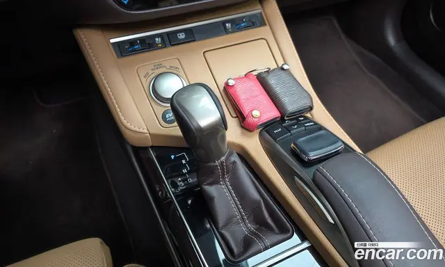 Lexus ES 2017 2.5 автомат (гидро), миниатюра 9 Lexus ES 2017 2.5 автомат (гидро), миниатюра 9
