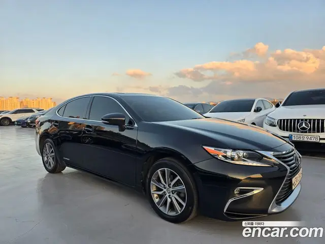 Lexus ES 2018 2.5 автомат (гидро), миниатюра 2 Lexus ES 2018 2.5 автомат (гидро), миниатюра 2