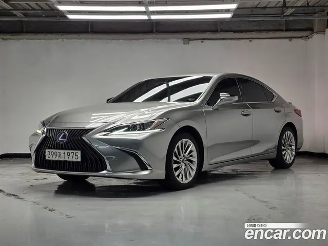 Lexus ES 2019 2.5 автомат (гидро), миниатюра 1 Lexus ES 2019 2.5 автомат (гидро), миниатюра 1
