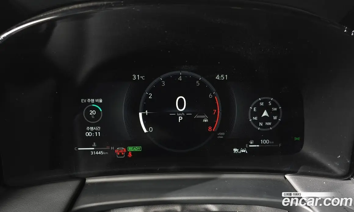 Lexus LM 2024 2.4 автомат (гидро), фото 8 Lexus LM 2024 2.4 автомат (гидро), фото 8