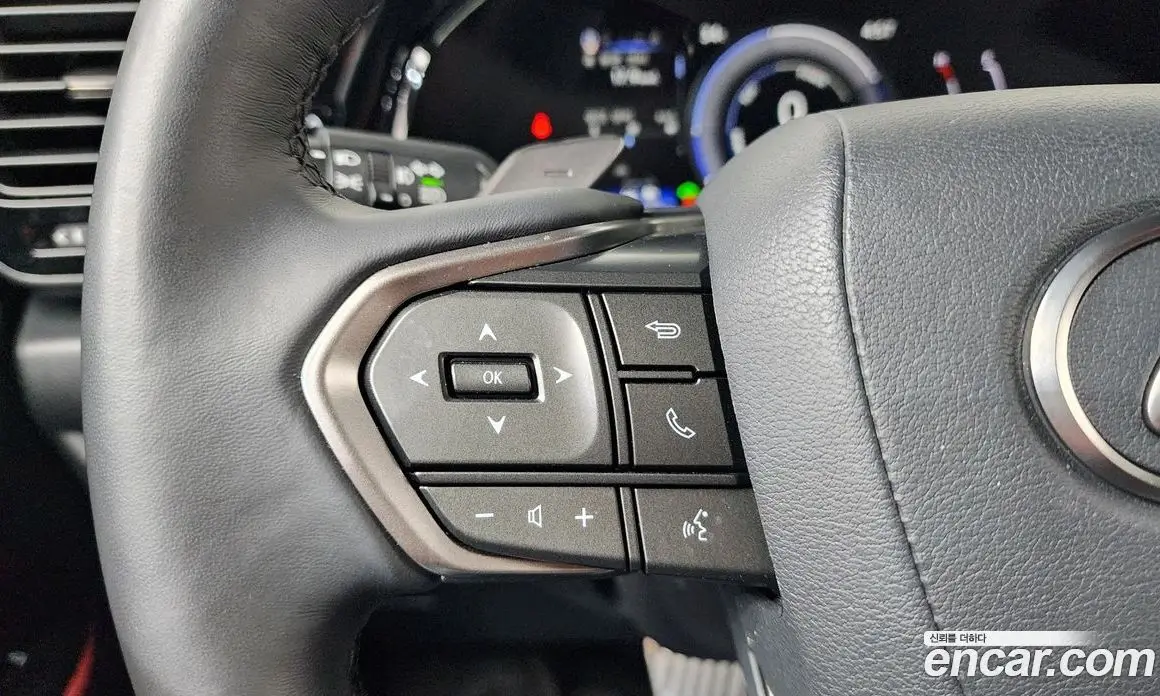 Lexus NX 2025 2.5 автомат (гидро), фото 22 Lexus NX 2025 2.5 автомат (гидро), фото 22