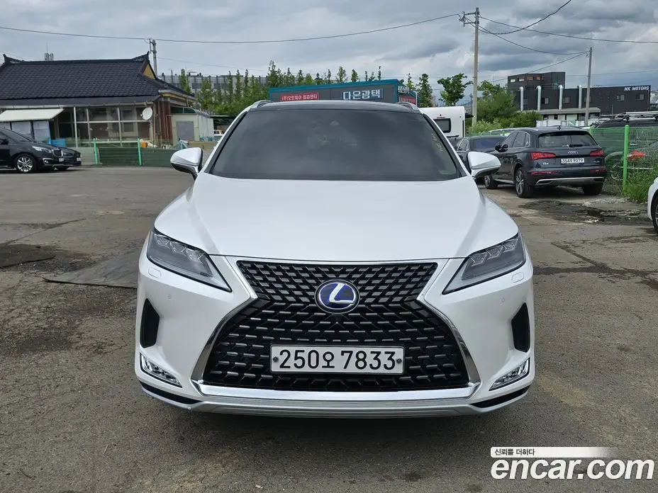 Lexus RX 2020 3.5 автомат (гидро), фото 3 Lexus RX 2020 3.5 автомат (гидро), фото 3