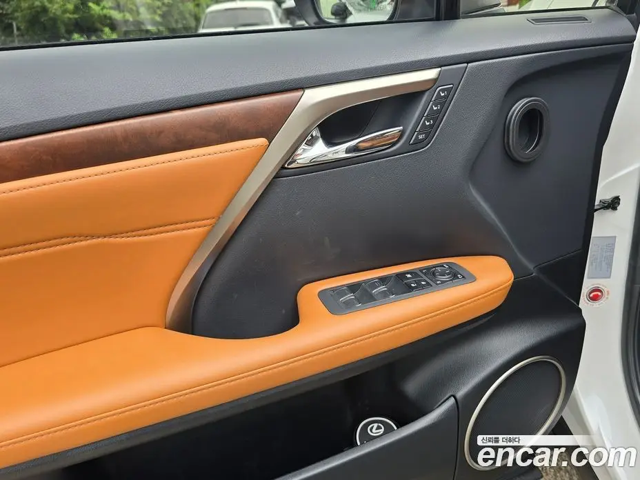 Lexus RX 2020 3.5 автомат (гидро), фото 9 Lexus RX 2020 3.5 автомат (гидро), фото 9