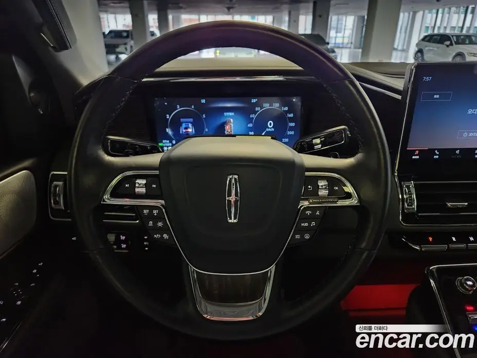 Lincoln Navigator 2023 3.5 автомат (гидро), фото 17 Lincoln Navigator 2023 3.5 автомат (гидро), фото 17