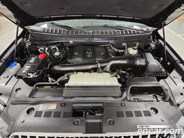 Lincoln Navigator 2023 3.5 автомат (гидро), миниатюра 6 Lincoln Navigator 2023 3.5 автомат (гидро), миниатюра 6