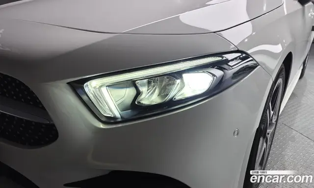 Mercedes-Benz A-Class 2020 2.0 автомат (гидро), миниатюра 8 Mercedes-Benz A-Class 2020 2.0 автомат (гидро), миниатюра 8