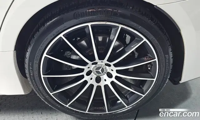 Mercedes-Benz CLS-Class 2018 2.9 автомат (гидро), миниатюра 7 Mercedes-Benz CLS-Class 2018 2.9 автомат (гидро), миниатюра 7