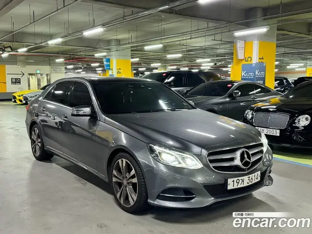 Mercedes-Benz E-Class 2015 3.5 автомат (гидро), миниатюра 2 Mercedes-Benz E-Class 2015 3.5 автомат (гидро), миниатюра 2