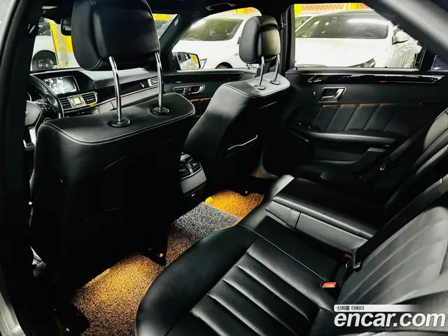 Mercedes-Benz E-Class 2015 3.5 автомат (гидро), миниатюра 12