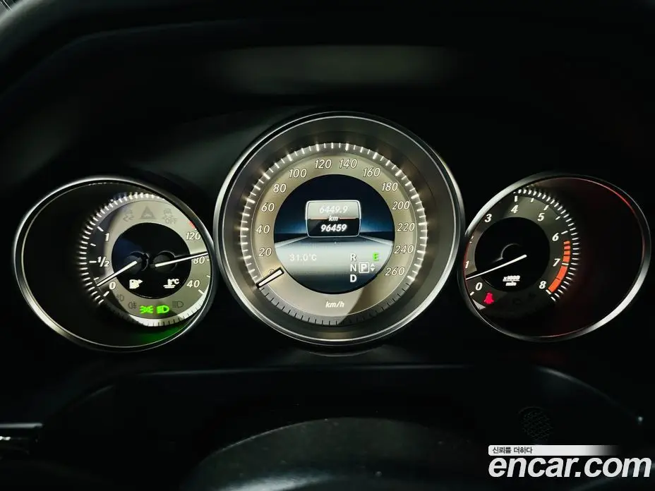 Mercedes-Benz E-Class 2015 3.5 автомат (гидро), фото 8 Mercedes-Benz E-Class 2015 3.5 автомат (гидро), фото 8