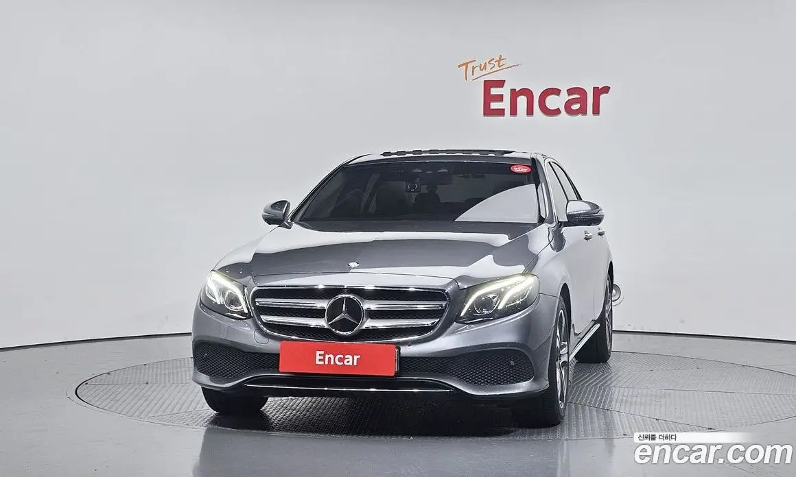 Mercedes-Benz E-Class 2017 2.0 автомат (гидро), фото 3 Mercedes-Benz E-Class 2017 2.0 автомат (гидро), фото 3