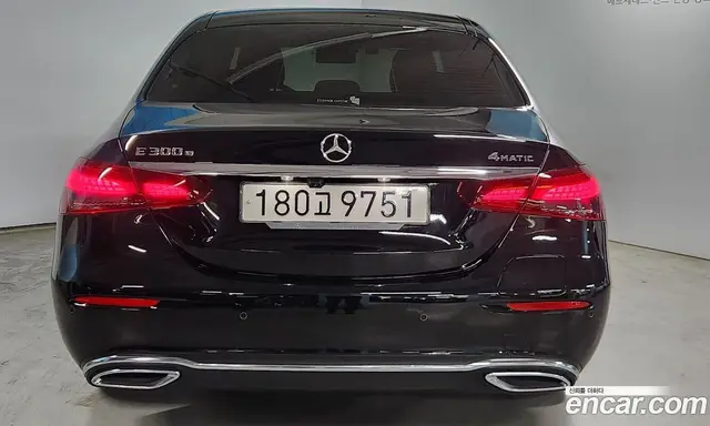 Mercedes-Benz E-Class 2021 2.0 автомат (гидро), миниатюра 4 Mercedes-Benz E-Class 2021 2.0 автомат (гидро), миниатюра 4
