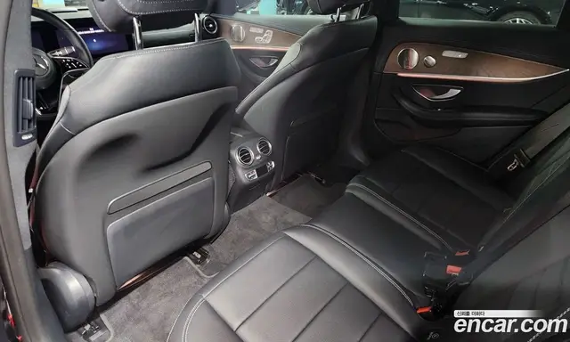 Mercedes-Benz E-Class 2021 2.0 автомат (гидро), миниатюра 10 Mercedes-Benz E-Class 2021 2.0 автомат (гидро), миниатюра 10
