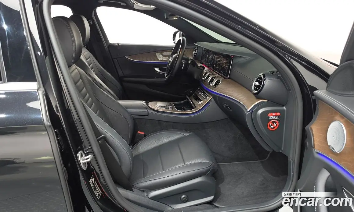 Mercedes-Benz E-Class 2021 2.0 автомат (гидро), фото 16