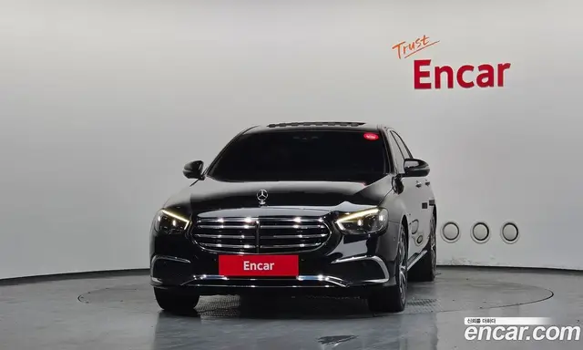 Mercedes-Benz E-Class 2021 2.0 автомат (гидро), миниатюра 3
