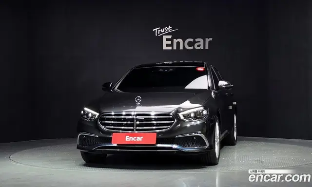 Mercedes-Benz E-Class 2023 2.0 автомат (гидро), миниатюра 3 Mercedes-Benz E-Class 2023 2.0 автомат (гидро), миниатюра 3