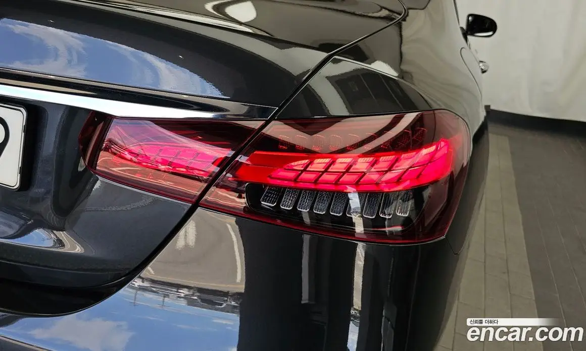 Mercedes-Benz E-Class 2023 2.0 автомат (гидро), фото 9 Mercedes-Benz E-Class 2023 2.0 автомат (гидро), фото 9