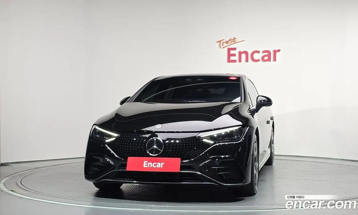 Mercedes-Benz EQE 2023 0.3 автомат (гидро), фото 3