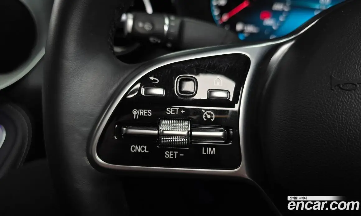 Mercedes-Benz GLC-Class 2020 1.9 автомат (гидро), фото 23 Mercedes-Benz GLC-Class 2020 1.9 автомат (гидро), фото 23