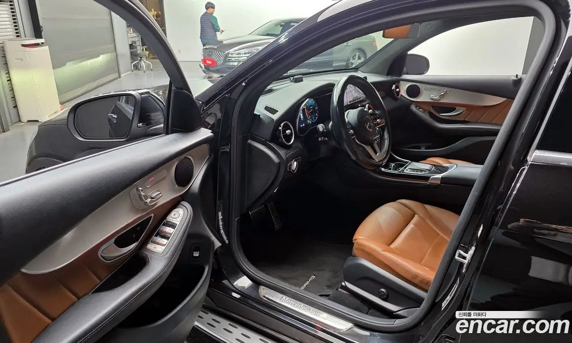 Mercedes-Benz GLC-Class 2021 1.9 автомат (гидро), фото 10 Mercedes-Benz GLC-Class 2021 1.9 автомат (гидро), фото 10