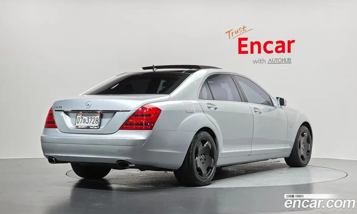 Mercedes-Benz S-Class 2006 5.5 автомат (гидро), фото 2 Mercedes-Benz S-Class 2006 5.5 автомат (гидро), фото 2