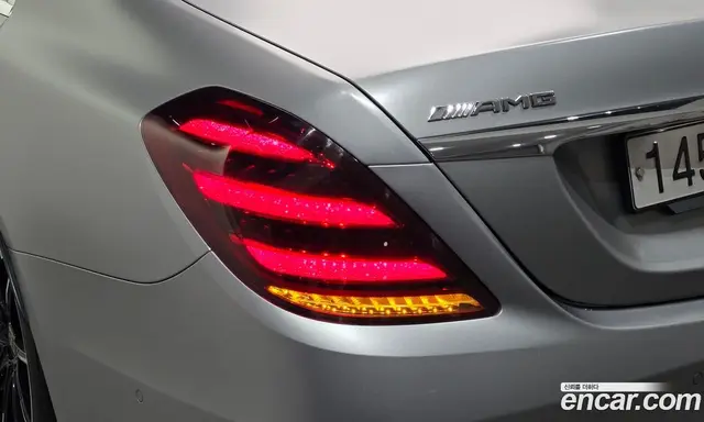 Mercedes-Benz S-Class 2018 4.0 автомат (гидро), миниатюра 9