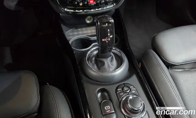 Mini Clubman 2022 1.5 автомат (гидро), миниатюра 12