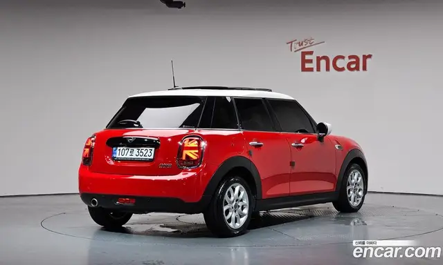 Mini Cooper 2020 1.5 автомат (гидро), миниатюра 1